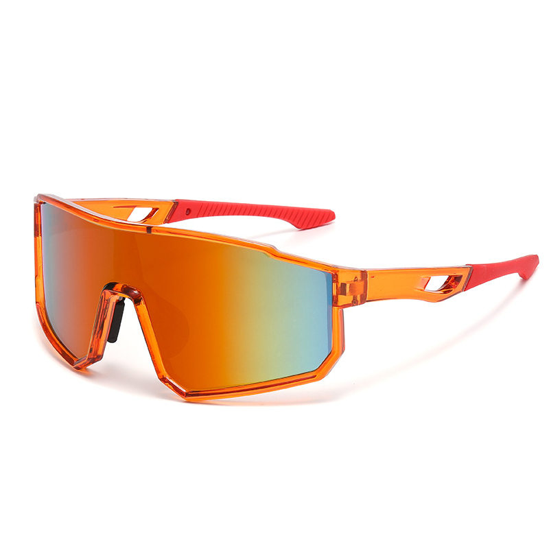 🕶️ Polarized Sports Sunglasses for Men and Women – UV400 Protection and Tinted Mirrored Lenses 🏃